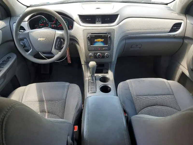 2014 CHEVROLET TRAVERSE LS  