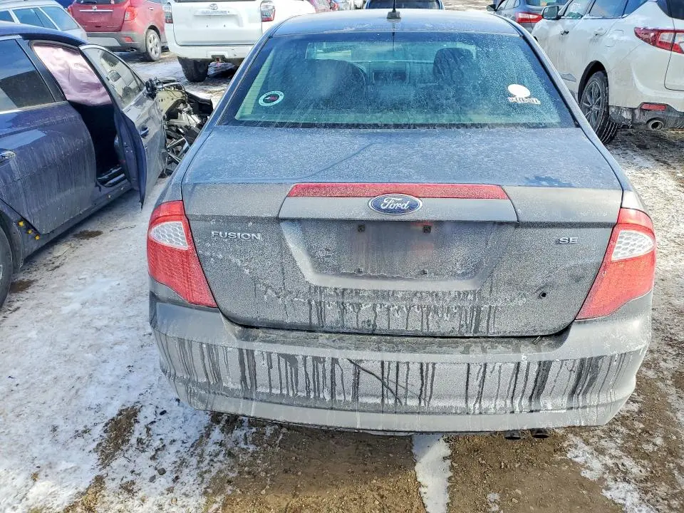 2011 FORD FUSION SE  