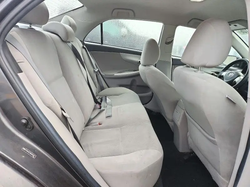 2011 TOYOTA COROLLA LE  