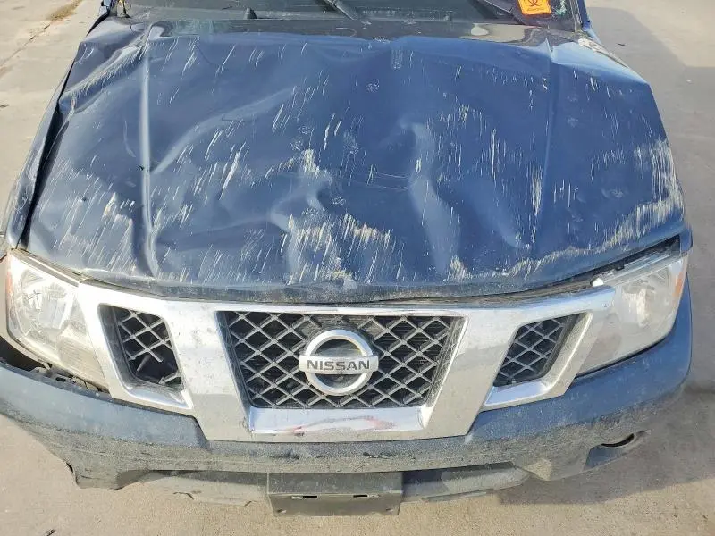 2019 NISSAN FRONTIER SV V6  