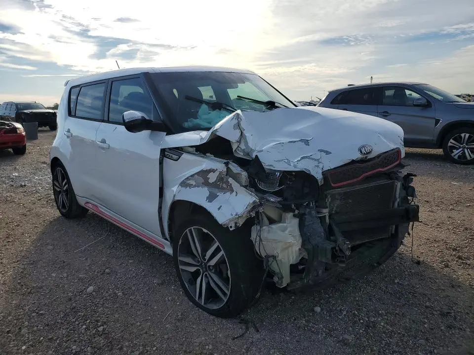 2014 KIA SOUL +  