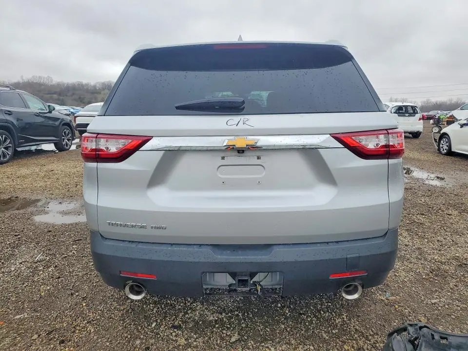2021 CHEVROLET TRAVERSE LS  