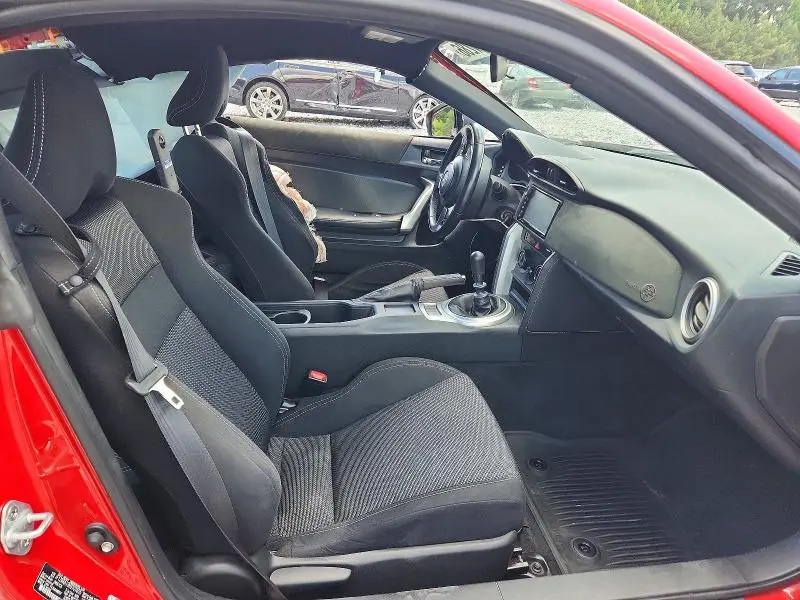 2017 TOYOTA 86 BASE  