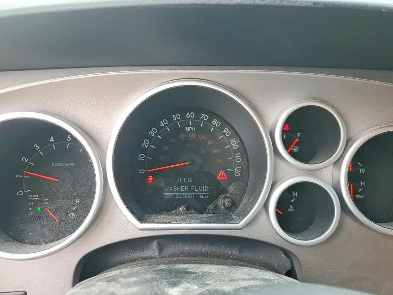 2010 TOYOTA SEQUOIA PLATINUM  