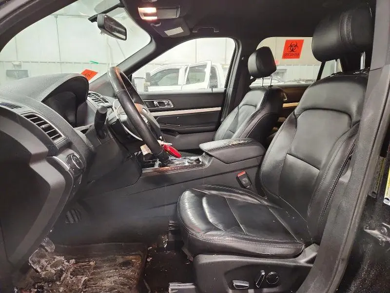 2017 FORD EXPLORER XLT  