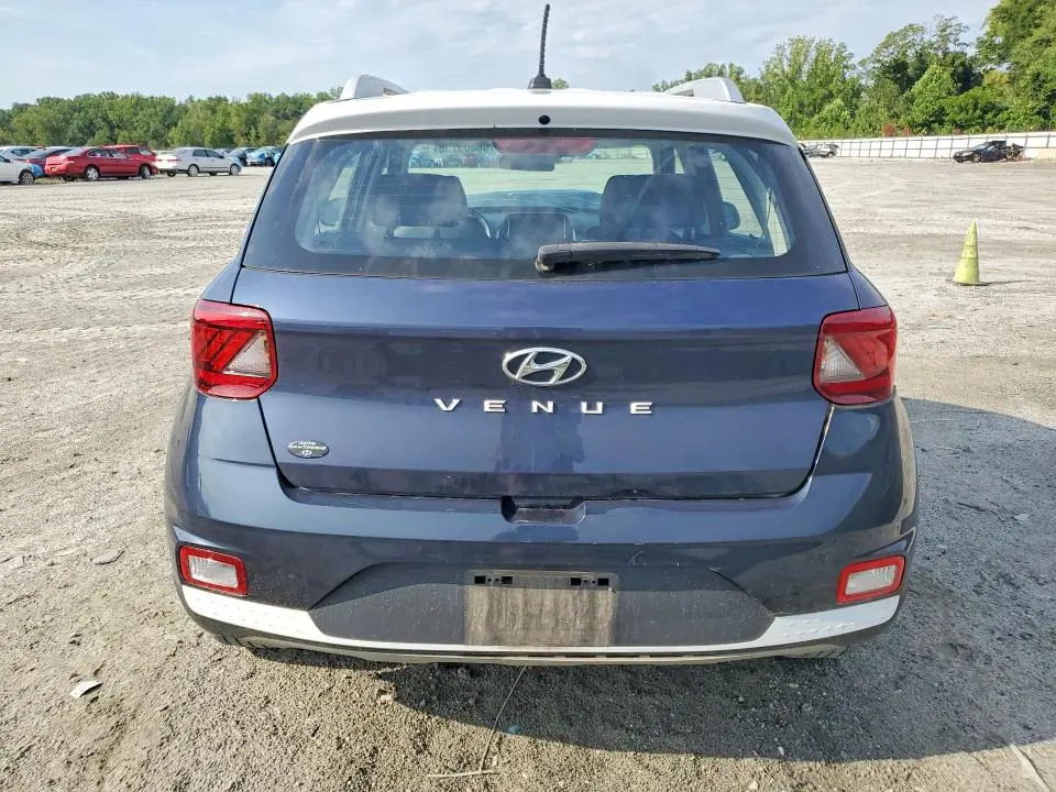 2023 HYUNDAI VENUE LIMITED  