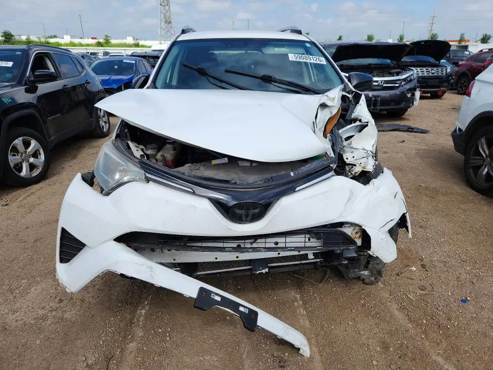 2016 TOYOTA RAV4 LE  