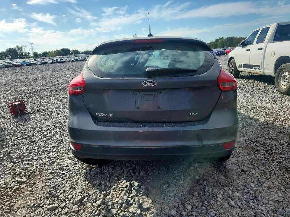 2017 FORD FOCUS SEL  