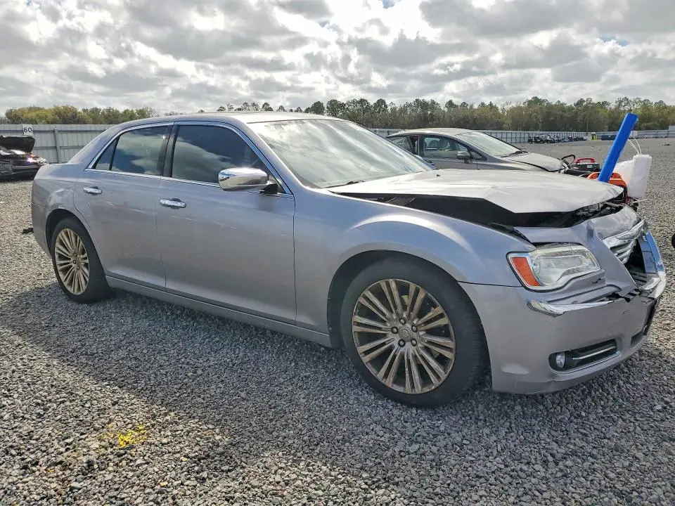 2014 CHRYSLER 300C   