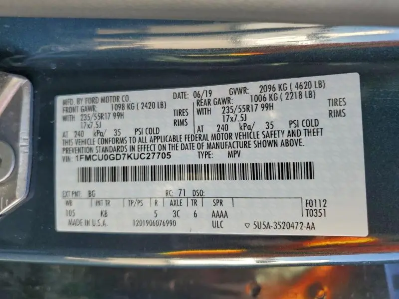 2019 FORD ESCAPE SE  