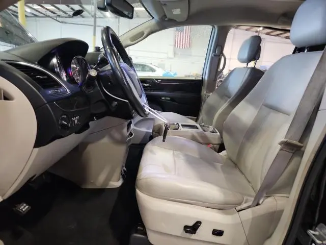 2014 CHRYSLER TOWN & COUNTRY TOURING L  