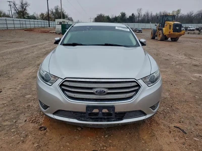 2017 FORD TAURUS SEL  