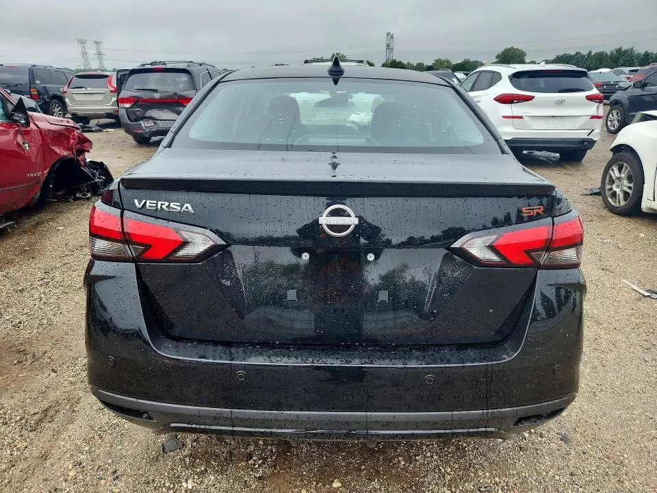 2025 NISSAN VERSA SR  