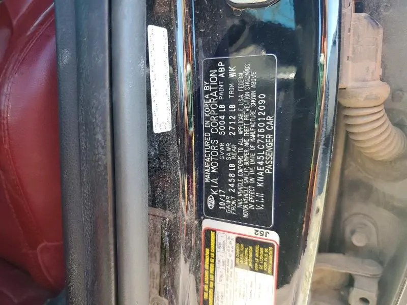 2018 KIA STINGER GT1  