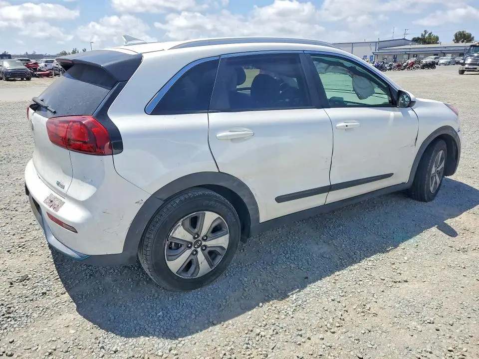 2019 KIA NIRO LX  