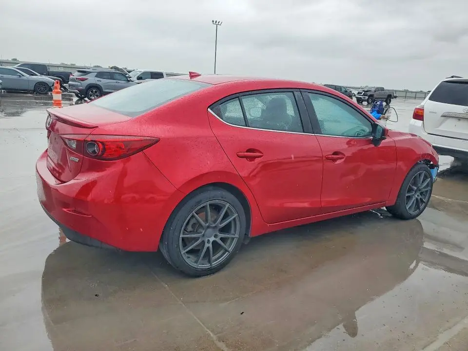 2017 MAZDA 3 TOURING  