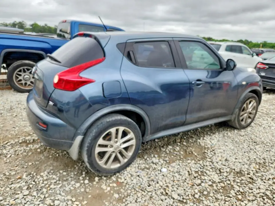 2011 NISSAN JUKE S  