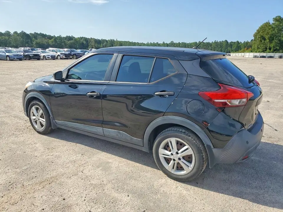 2020 NISSAN KICKS S  