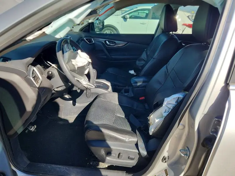 2016 NISSAN ROGUE SL  