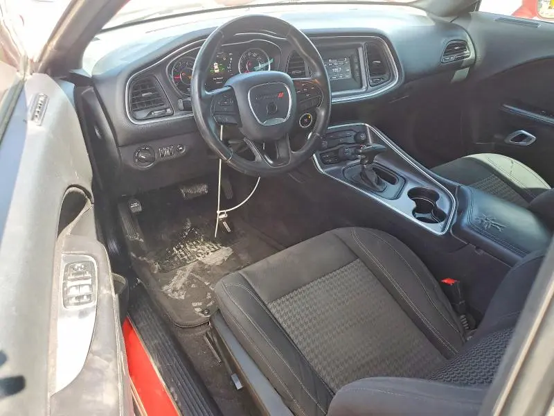 2015 DODGE CHALLENGER SXT  