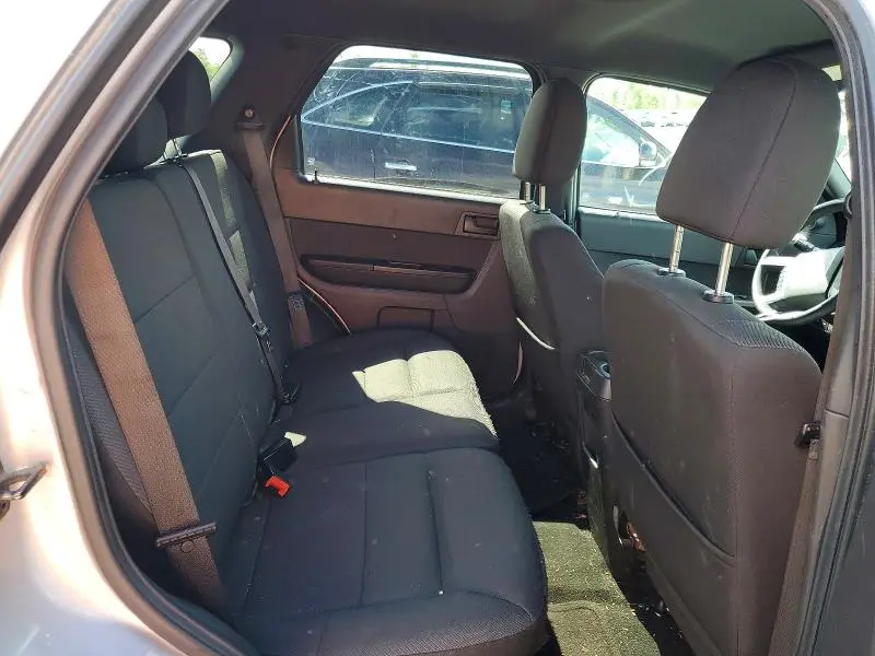 2011 FORD ESCAPE XLT  