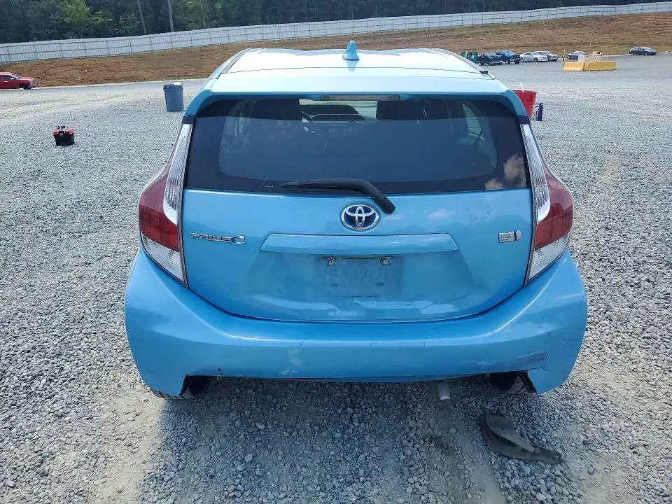 2015 TOYOTA PRIUS C ONE  