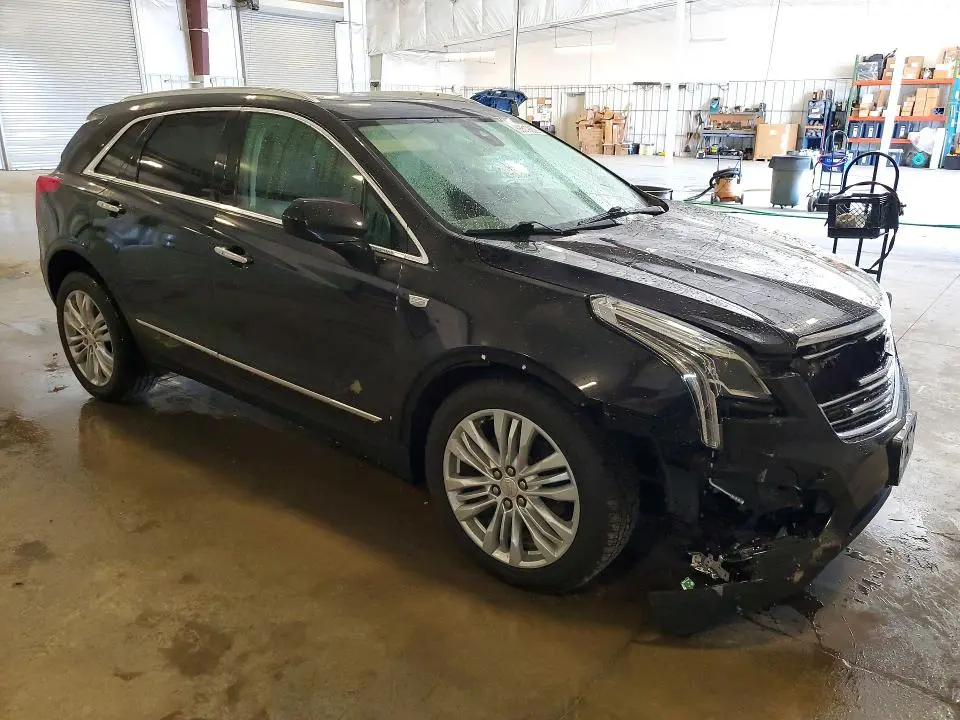 2018 CADILLAC XT5 PREMIUM LUXURY  