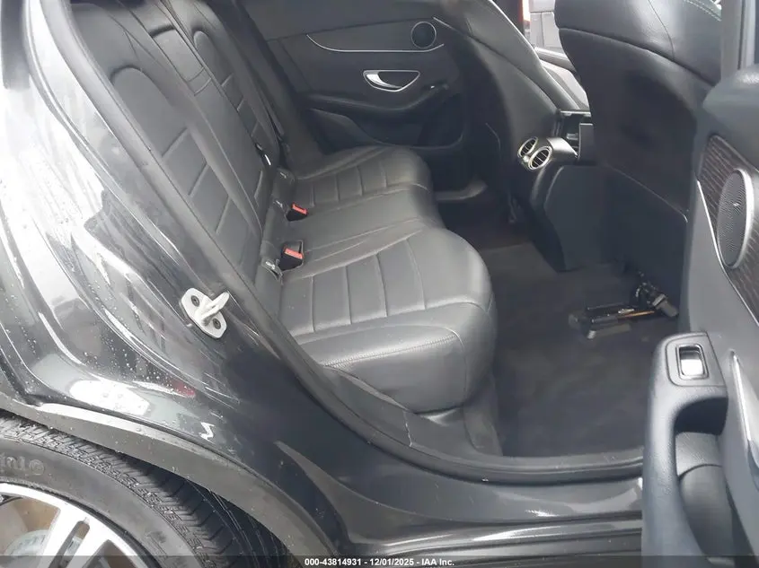 2021 MERCEDES-BENZ GLC 300 4MATIC SUV