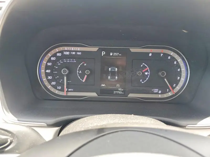 2023 HYUNDAI TUCSON SE  