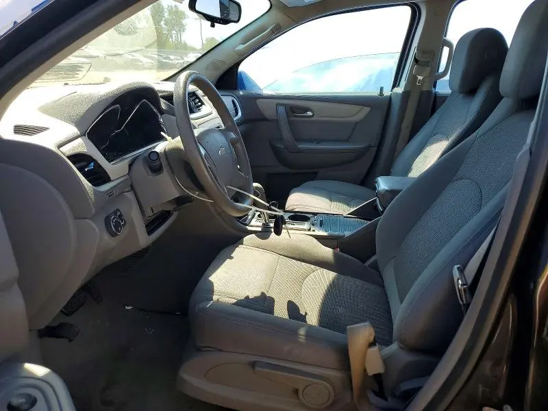 2016 CHEVROLET TRAVERSE LS  