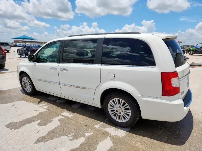 2011 CHRYSLER TOWN & COUNTRY TOURING L  