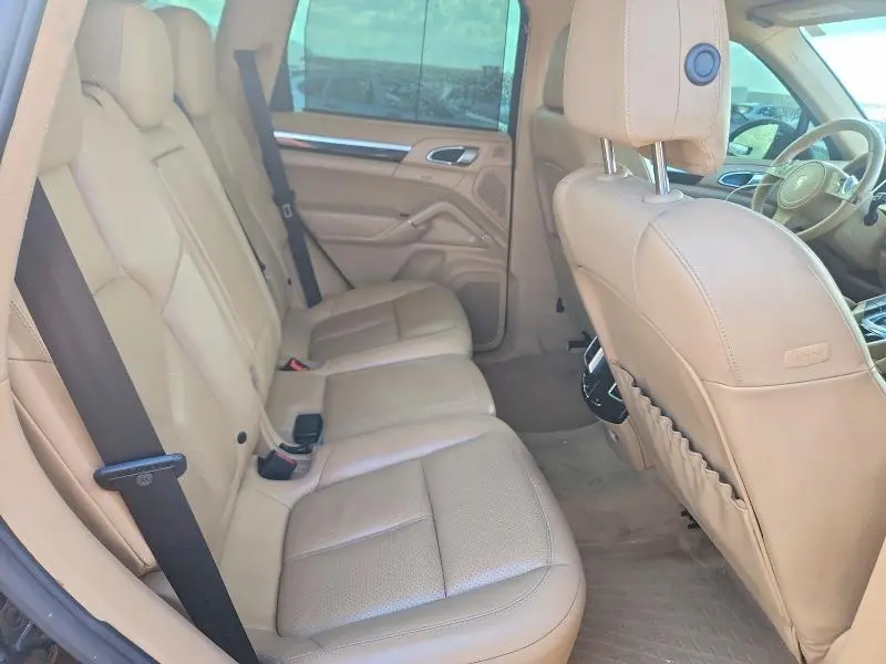 2012 PORSCHE CAYENNE   