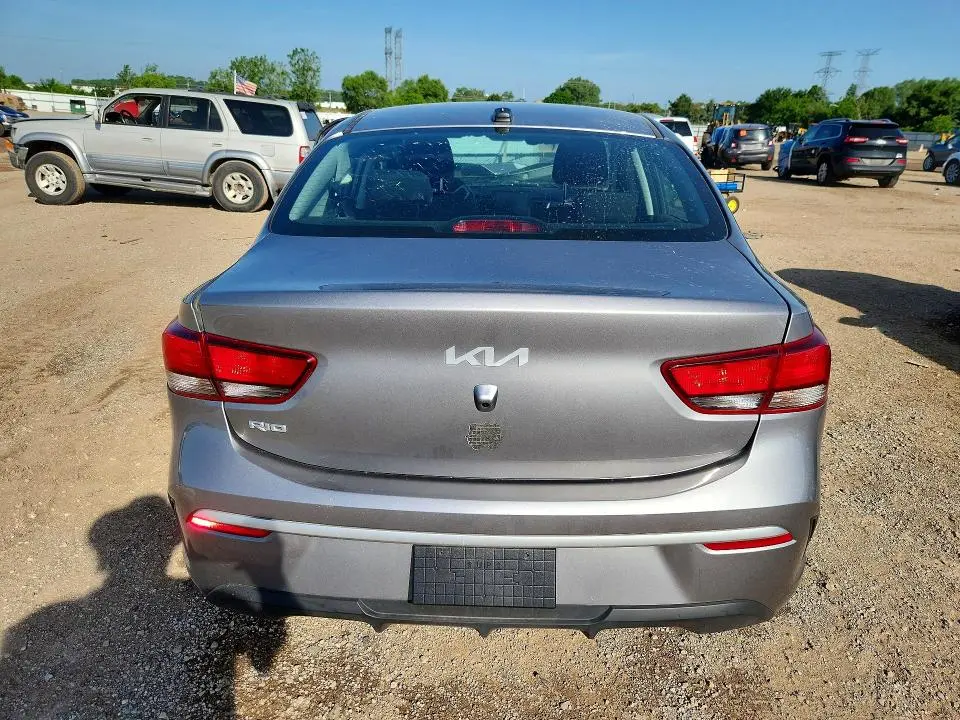 2023 KIA RIO S  
