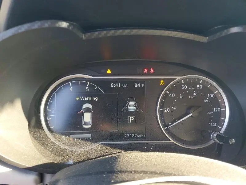2020 NISSAN VERSA SV  