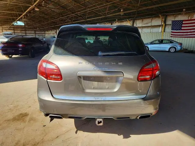 2012 PORSCHE CAYENNE   