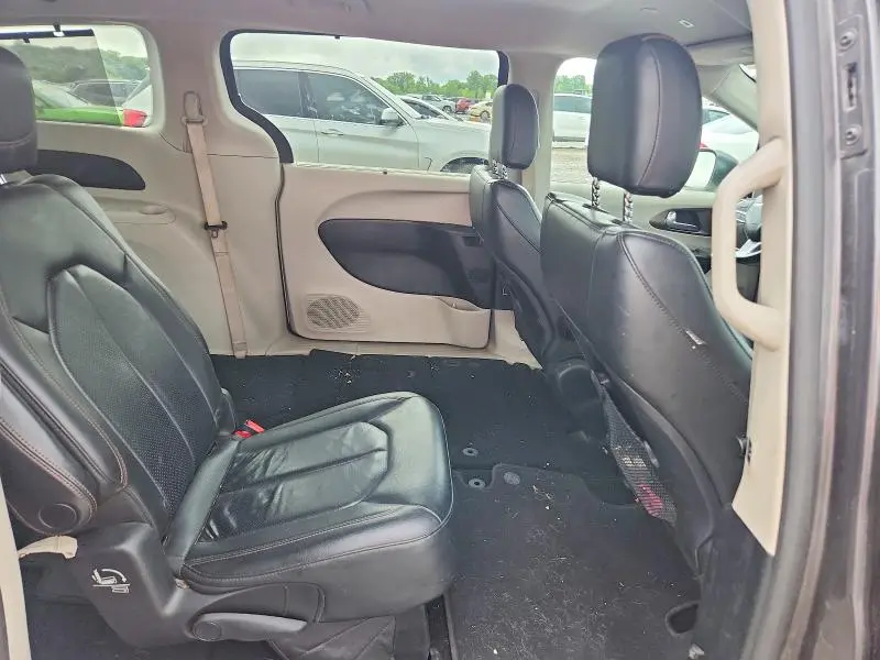 2019 CHRYSLER PACIFICA TOURING L  