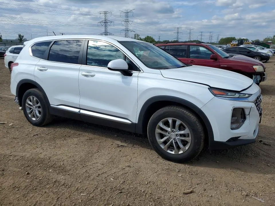 2019 HYUNDAI SANTA FE SE  