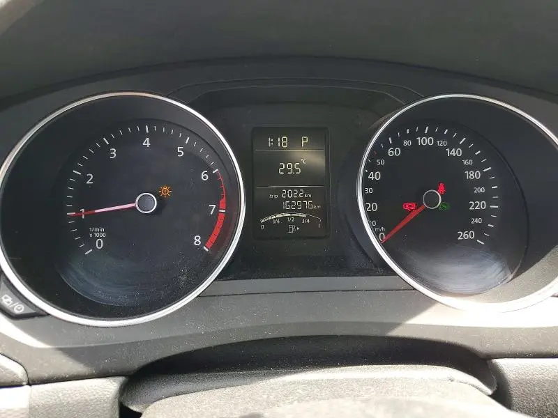 2015 VOLKSWAGEN JETTA BASE  