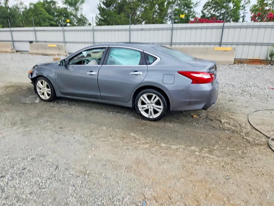 2017 NISSAN ALTIMA 3.5 SL  