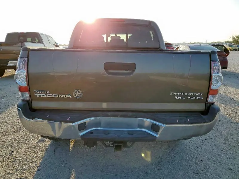 2013 TOYOTA TACOMA DOUBLE CAB PRERUNNER  