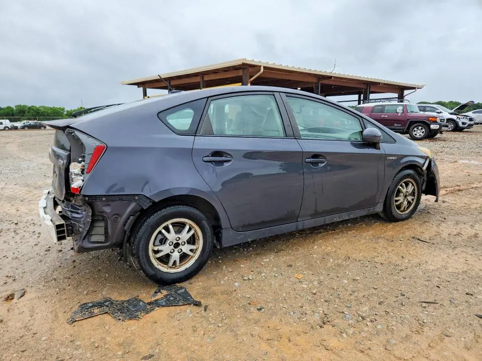 2011 TOYOTA PRIUS TWO  