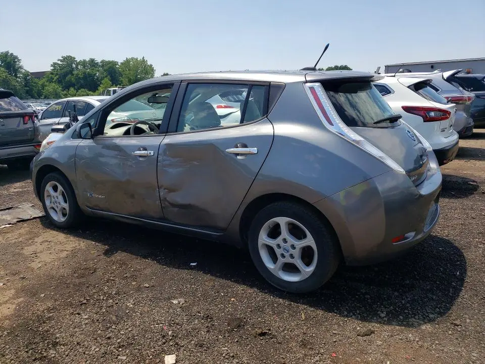 2014 NISSAN LEAF SV  