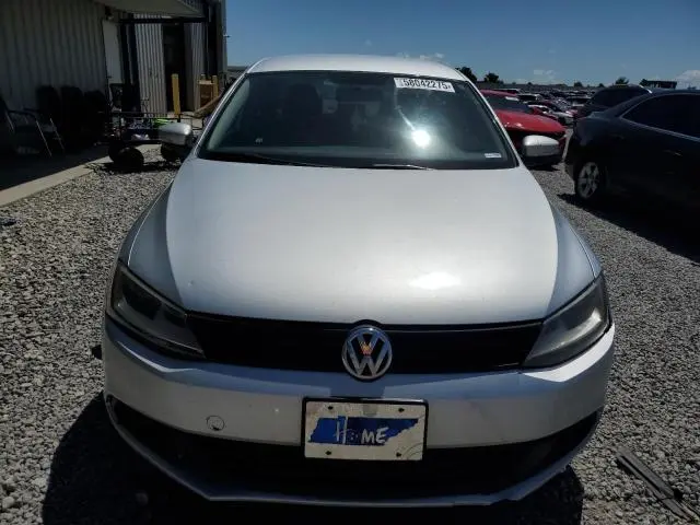 2012 VOLKSWAGEN JETTA SE  