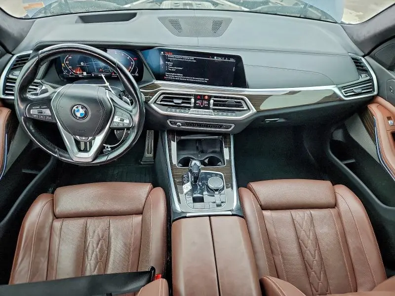 2021 BMW X7 M50I  