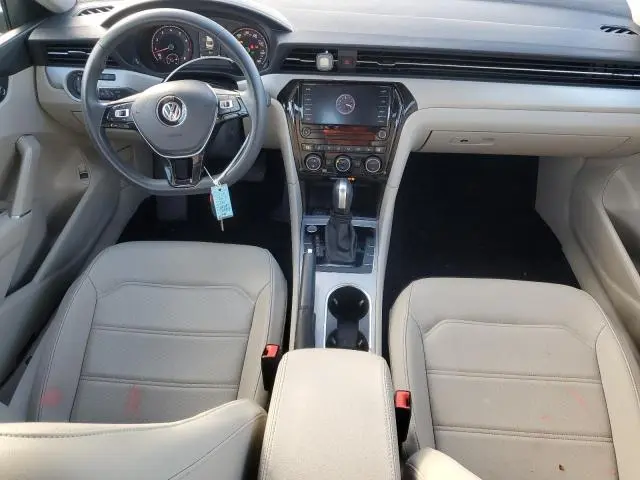 2022 VOLKSWAGEN PASSAT SE  
