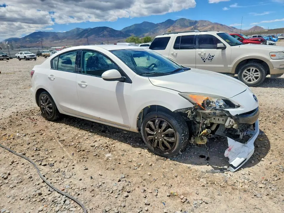 2012 MAZDA 3 I  