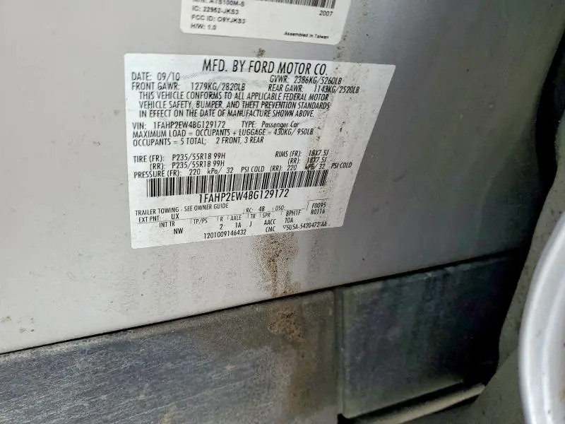 2011 FORD TAURUS SEL  