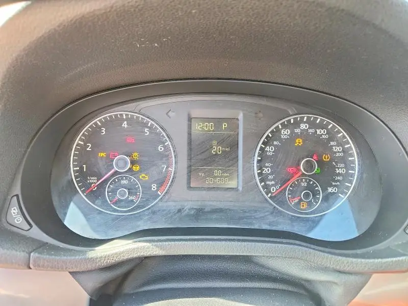 2015 VOLKSWAGEN PASSAT S  