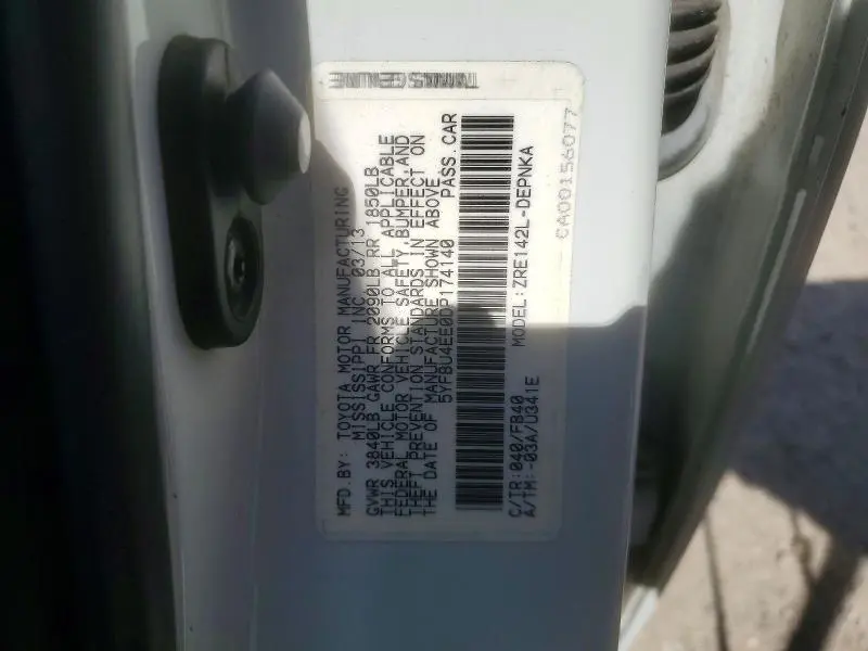 2013 TOYOTA COROLLA LE  