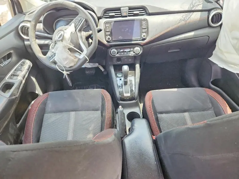 2023 NISSAN VERSA SR  